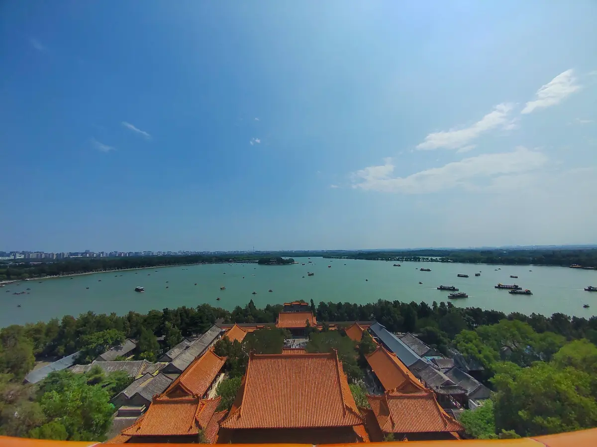 Der Kunming-See vom Langlebigkeitshügel aus